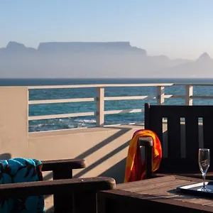  Apartment Bokkombaai South Africa
